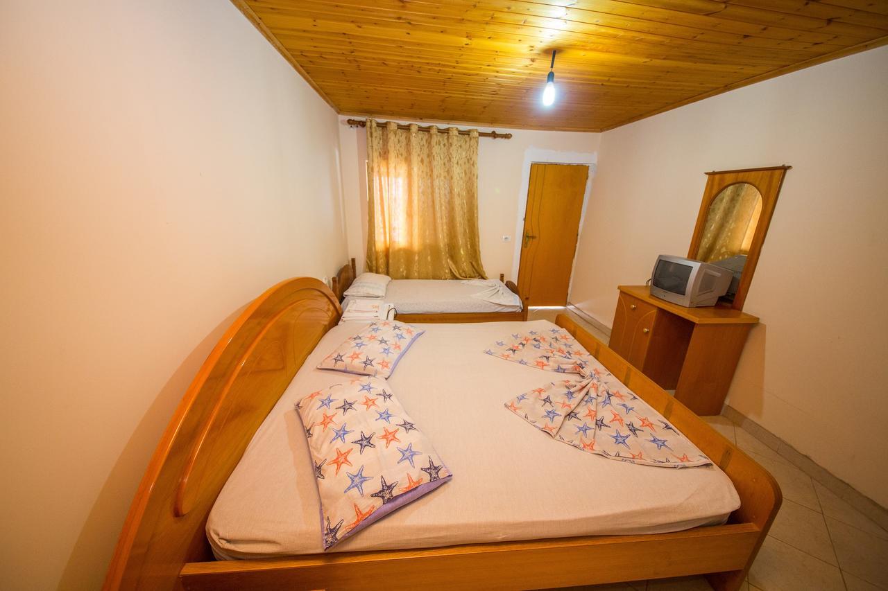 Isi Rooms Vlore Luaran gambar