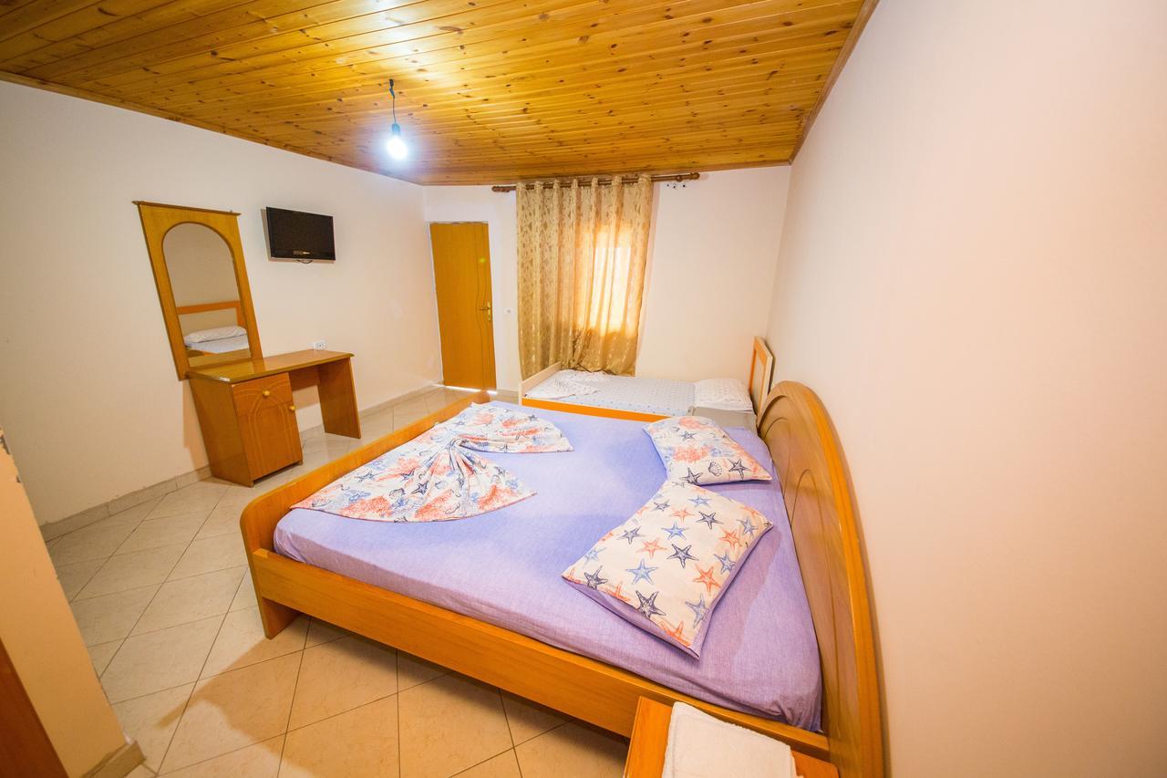 Isi Rooms Vlore Luaran gambar