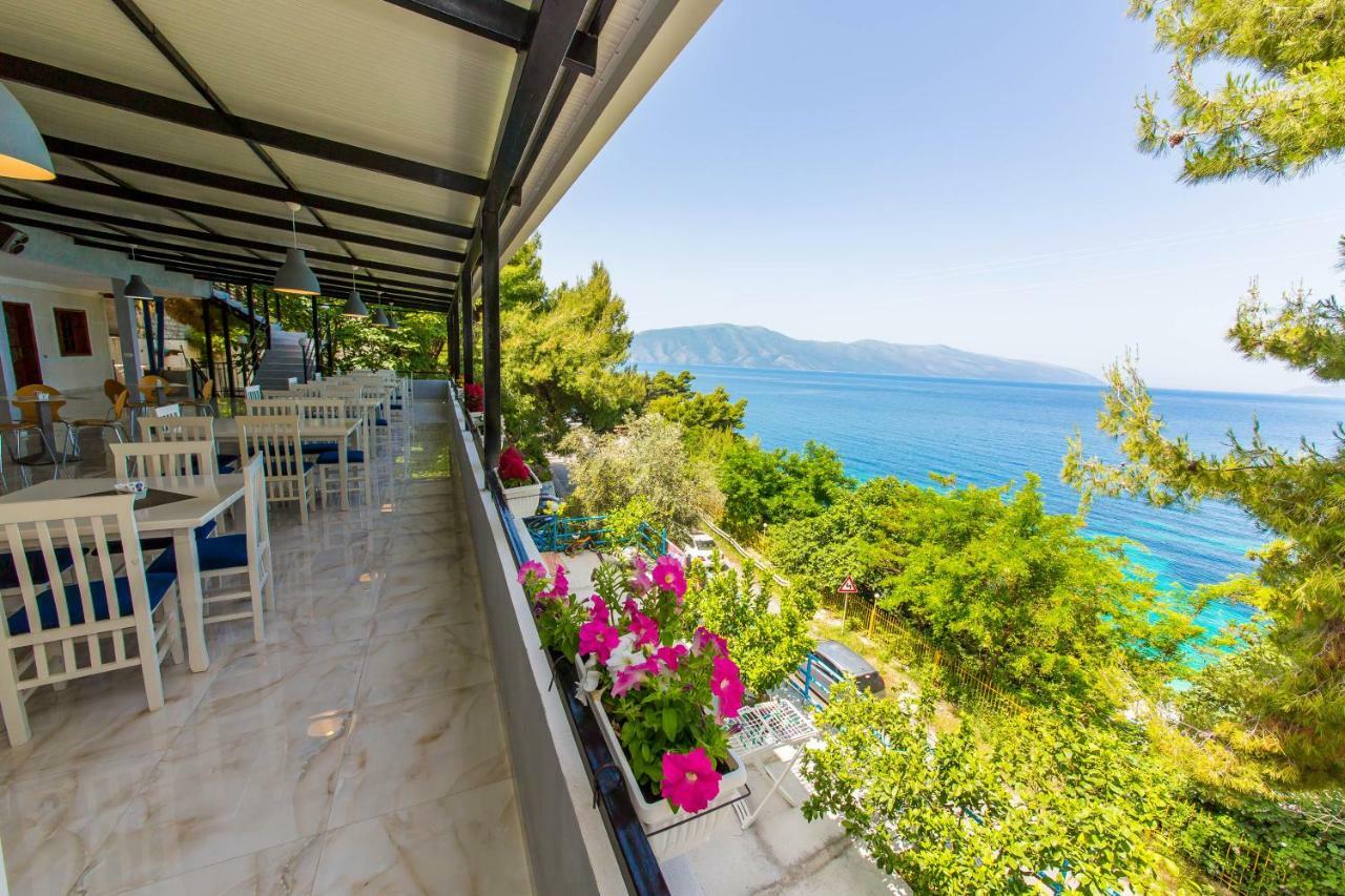 Isi Rooms Vlore Luaran gambar